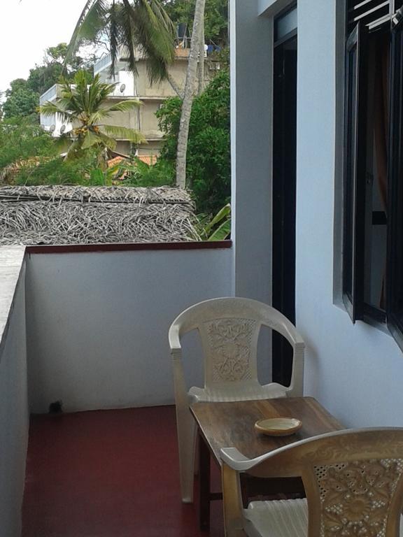 Sun Ocean Inn Mirissa Ngoại thất bức ảnh