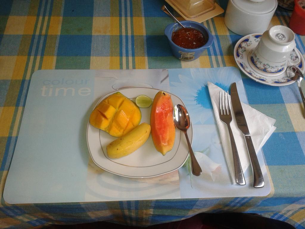 Sun Ocean Inn Mirissa Ngoại thất bức ảnh