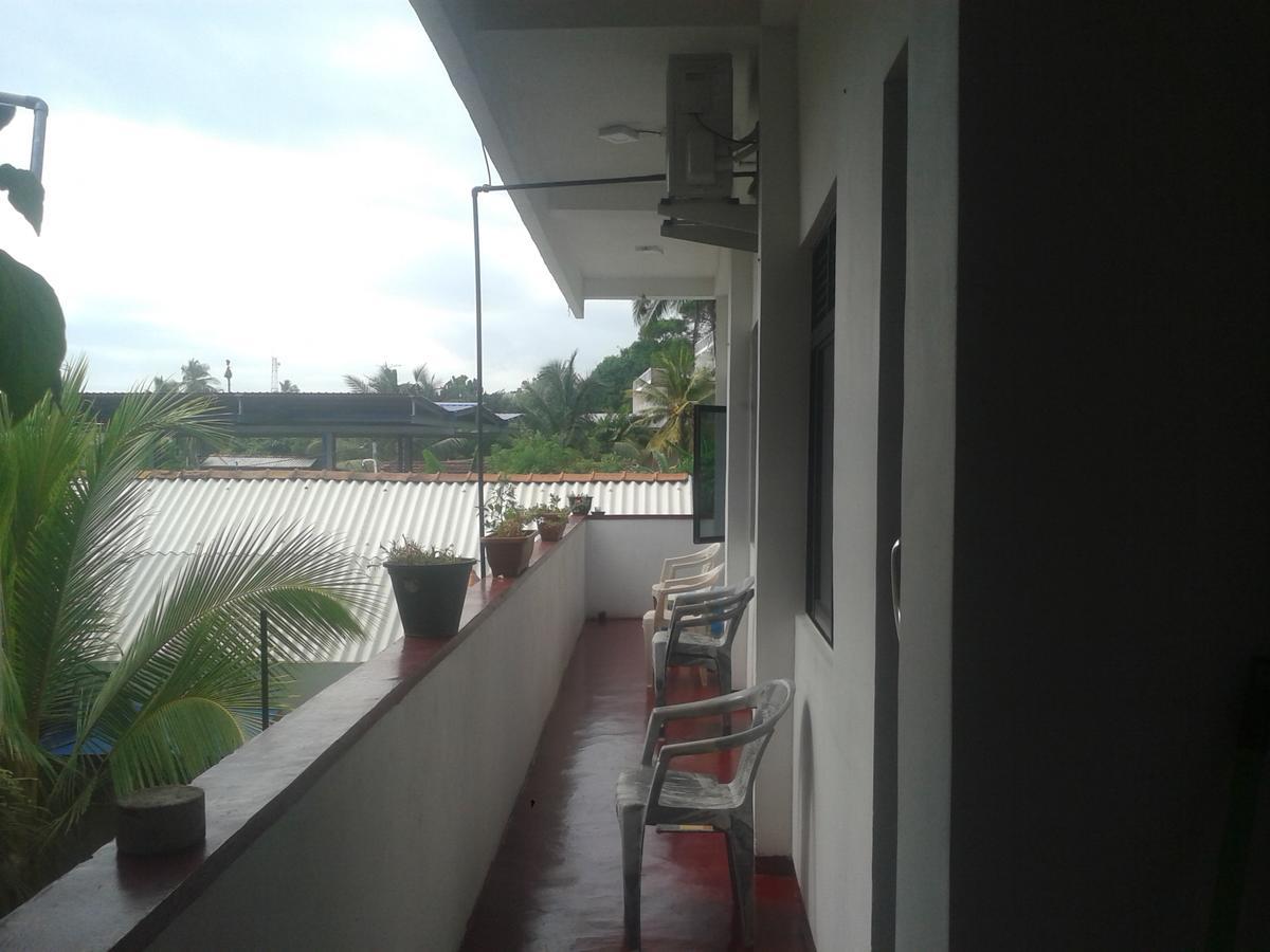 Sun Ocean Inn Mirissa Ngoại thất bức ảnh
