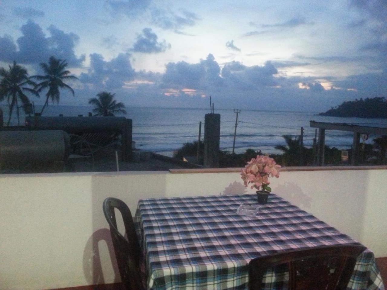 Sun Ocean Inn Mirissa Ngoại thất bức ảnh