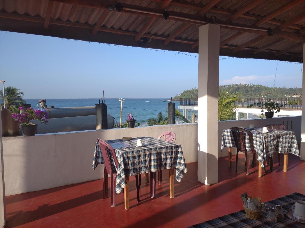 Sun Ocean Inn Mirissa Ngoại thất bức ảnh